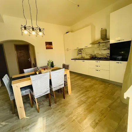 Appartement Casalli 2 *
