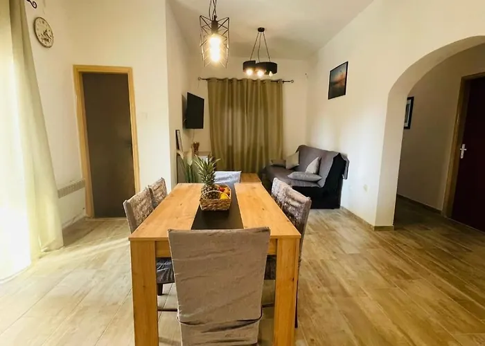 Apartman Casalli 2 *